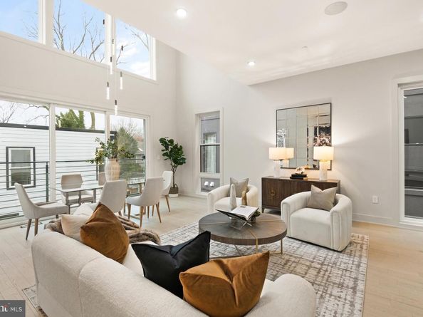 6116 30TH Street NW, Washington DC 20015