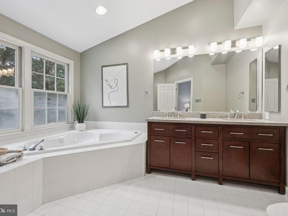 2177 Wolftrap Court, Vienna VA 22182