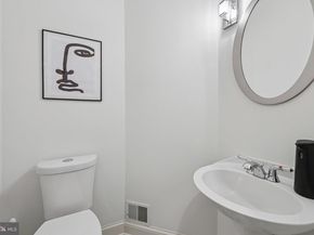 2177 Wolftrap Court, Vienna VA 22182
