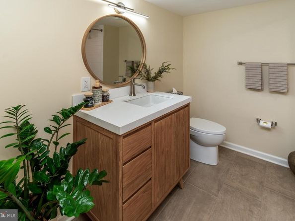36 Hermitage Drive, New Hope PA 18938