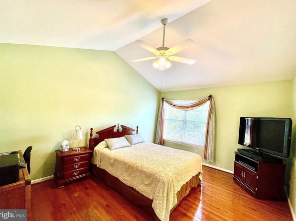 45439 Baggett Terrace, Sterling VA 20166