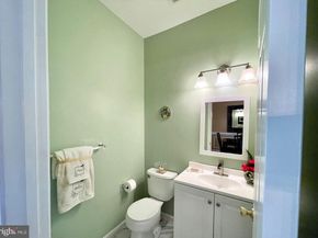 45439 Baggett Terrace, Sterling VA 20166