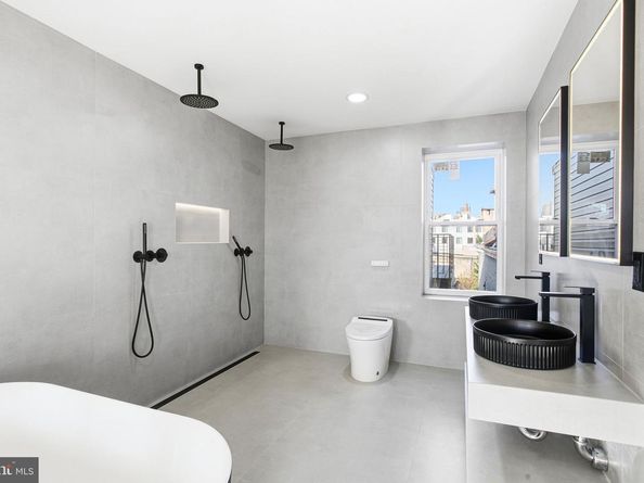 1419 Wharton Street, Philadelphia PA 19146