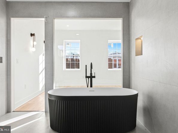 1419 Wharton Street, Philadelphia PA 19146