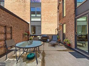 130 Spruce Street 27A, Philadelphia PA 19106