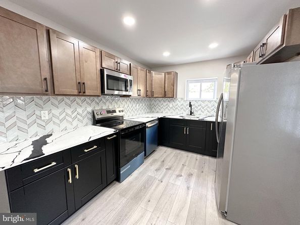 2628 S 7TH Street, Philadelphia PA 19148