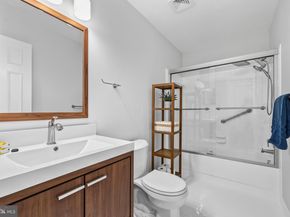 8304 Forestree Court, Vienna VA 22182