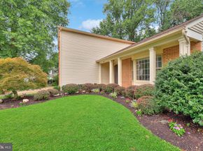 8304 Forestree Court, Vienna VA 22182