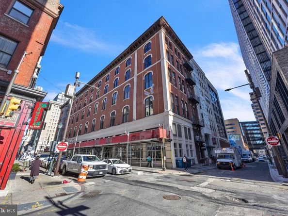 105 S 12TH Street 402, Philadelphia PA 19107