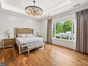 8880 Bradley Boulevard, Bethesda MD 20817