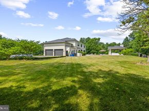 8880 Bradley Boulevard, Bethesda MD 20817