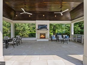 8880 Bradley Boulevard, Bethesda MD 20817