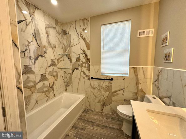 5559 Harbison Avenue, Philadelphia PA 19124