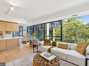 925 H Street NW 516, Washington DC 20001