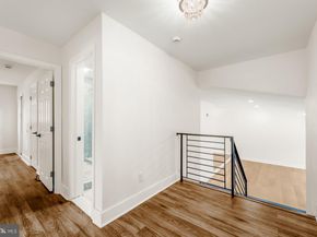 7101 N Mount Pleasant Place, Philadelphia PA 19119