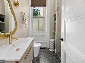552 N 18TH Street, Philadelphia PA 19130