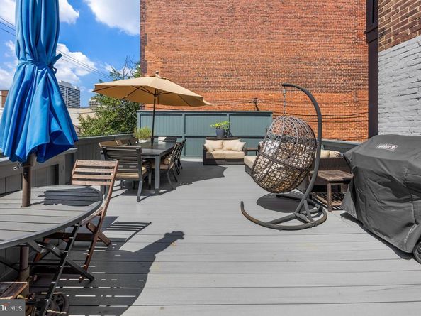 552 N 18TH Street, Philadelphia PA 19130