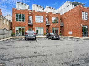 2713 Mount Vernon Avenue, Alexandria VA 22301