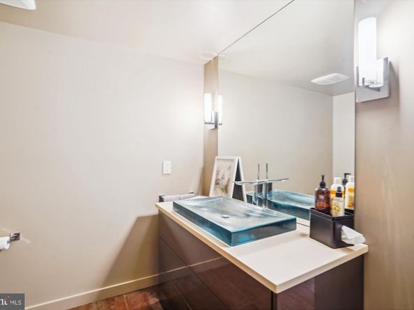 2713 Mount Vernon Avenue, Alexandria VA 22301