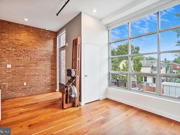 2713 Mount Vernon Avenue, Alexandria VA 22301