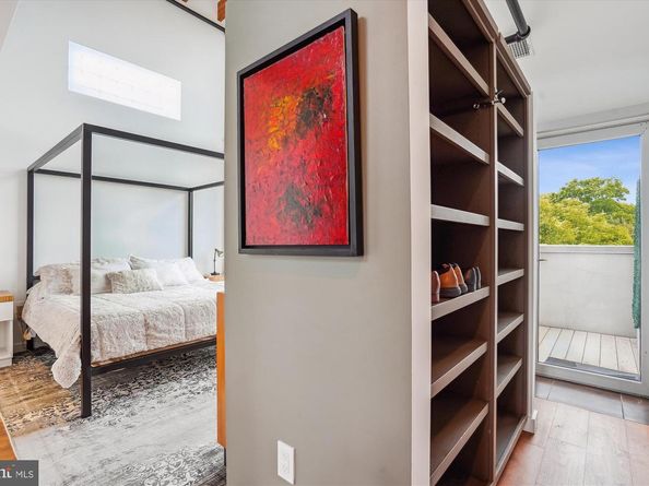 2713 Mount Vernon Avenue, Alexandria VA 22301