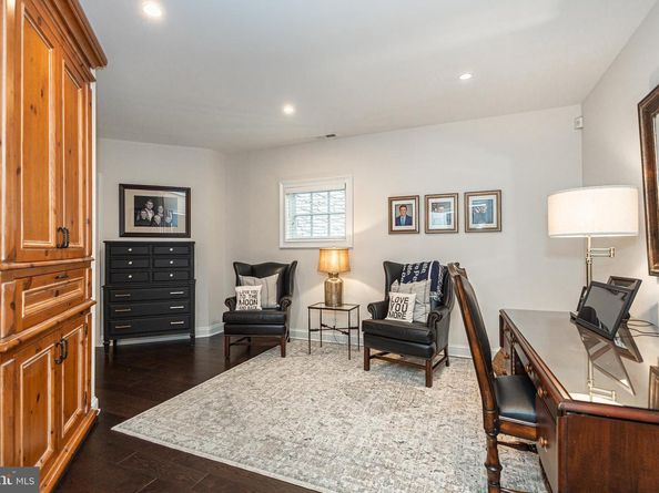 14 Old Cabin Road, Newtown PA 18940