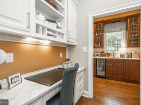 14 Old Cabin Road, Newtown PA 18940