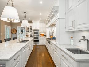 14 Old Cabin Road, Newtown PA 18940