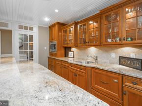 14 Old Cabin Road, Newtown PA 18940