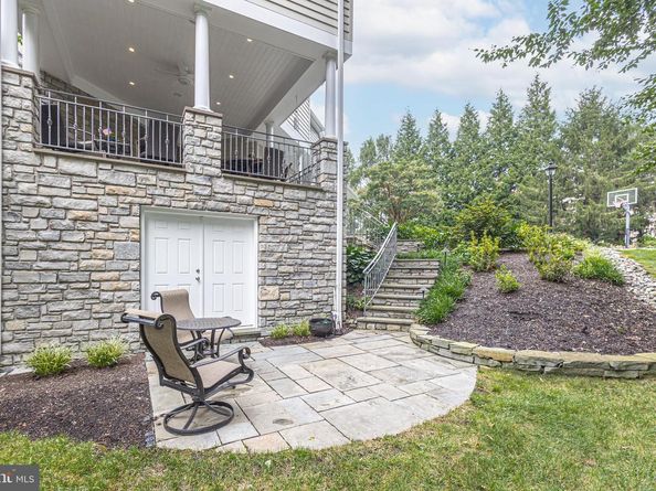 14 Old Cabin Road, Newtown PA 18940