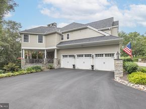 14 Old Cabin Road, Newtown PA 18940