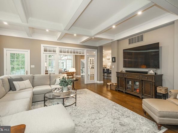 14 Old Cabin Road, Newtown PA 18940