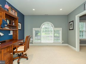 14 Old Cabin Road, Newtown PA 18940