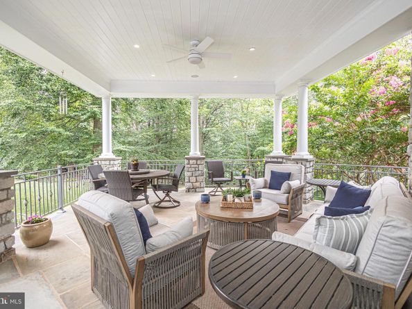 14 Old Cabin Road, Newtown PA 18940