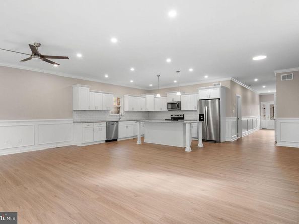2498 Ogden Avenue, Bensalem PA 19020