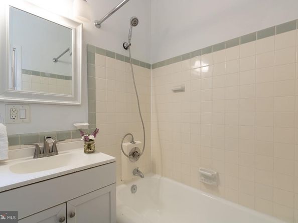 1242 Martha Custis Drive, Alexandria VA 22302