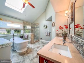 120 Gleniffer Hill Road, Richboro PA 18954