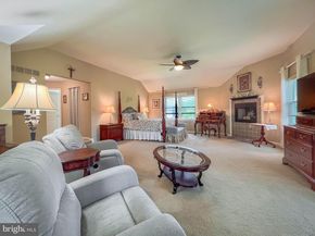 120 Gleniffer Hill Road, Richboro PA 18954