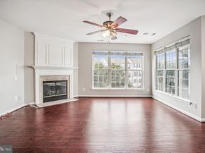 45495 Caboose Terrace 302, Sterling VA 20166