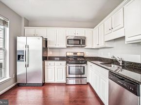 45495 Caboose Terrace 302, Sterling VA 20166