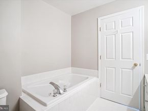45495 Caboose Terrace 302, Sterling VA 20166