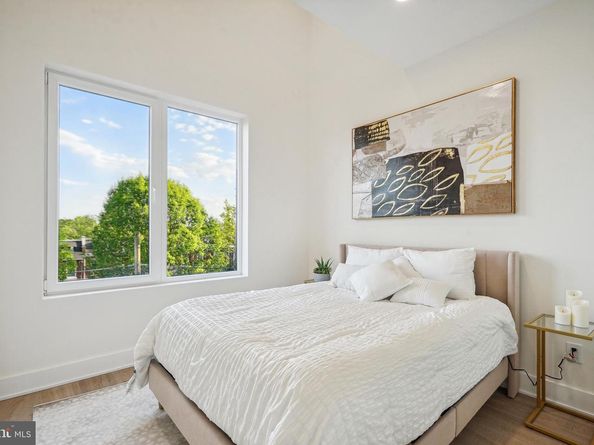 1307 Longfellow Street NW 10A, Washington DC 20011