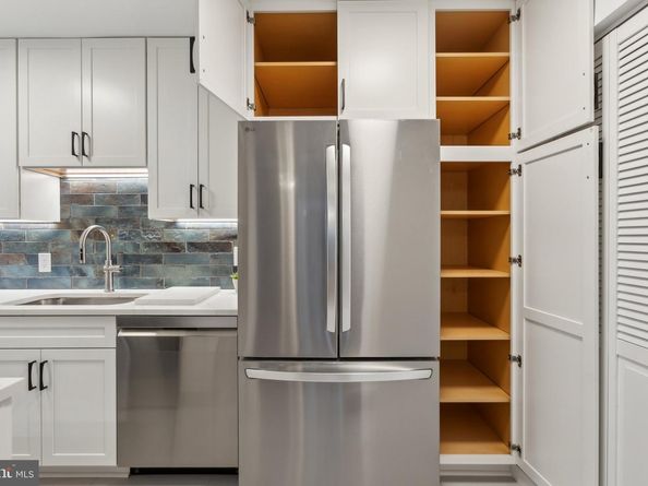 311 7TH Street NE 3, Washington DC 20002
