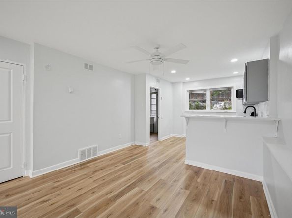 2119 Church Lane, Philadelphia PA 19138