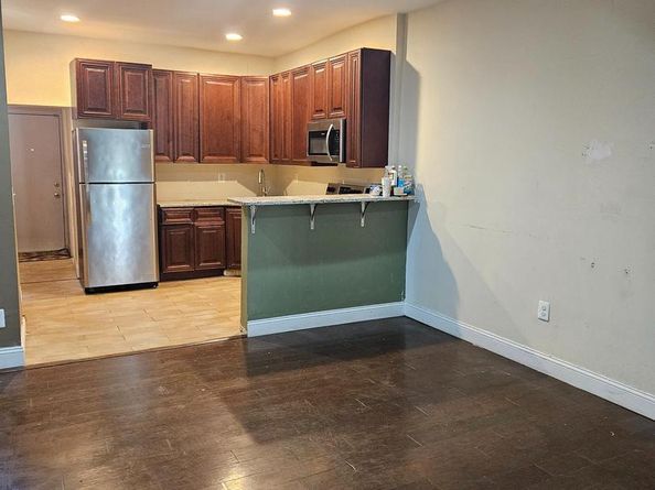 6238 Sansom Street, Philadelphia PA 19139