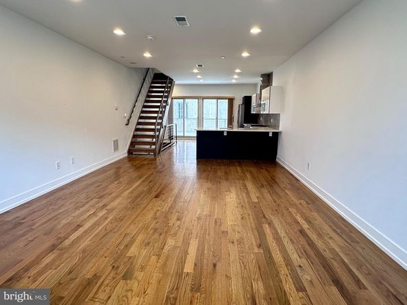114 Ellsworth Street, Philadelphia PA 19147