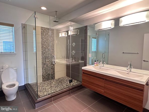 114 Ellsworth Street, Philadelphia PA 19147