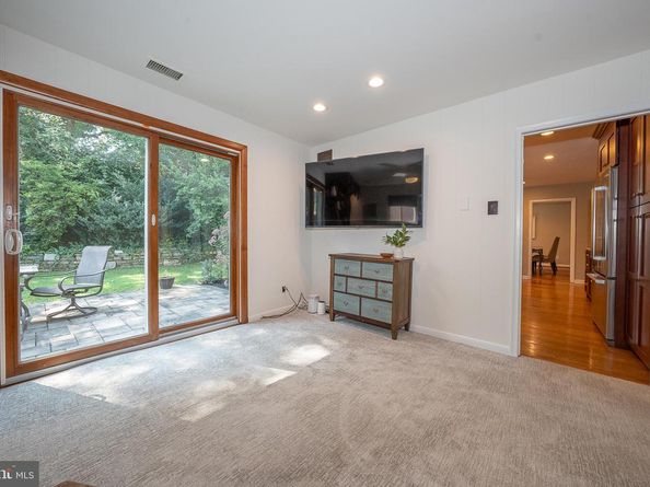 6 W Dartmouth Road, Bala Cynwyd PA 19004