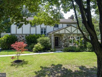 6 W Dartmouth Road