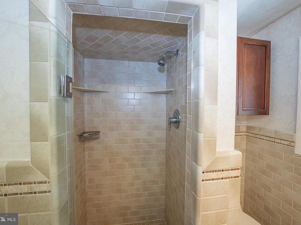 6 W Dartmouth Road, Bala Cynwyd PA 19004